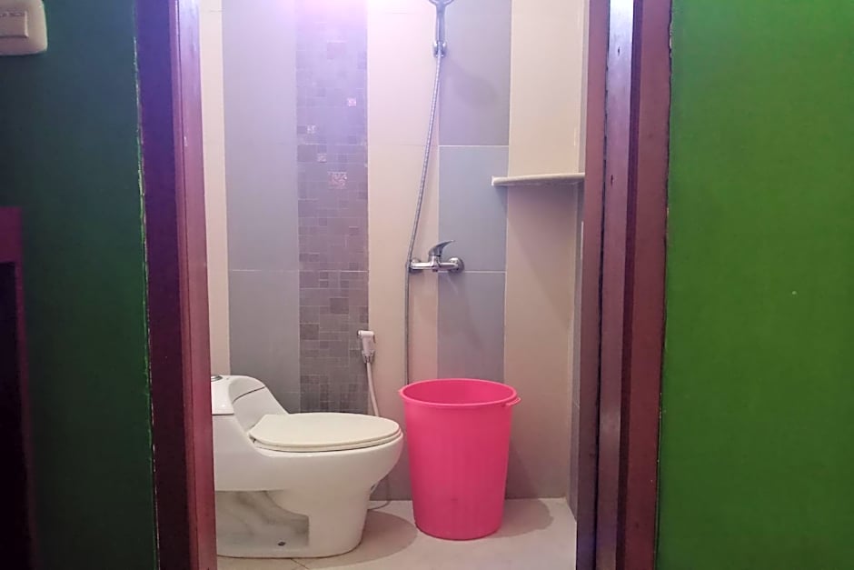 Hotel O Kost Nian Syariah Near SPBU Pertamina 74.91657 Mattirotasi Sidrap