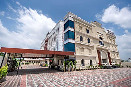 Clarks Inn, Bathinda