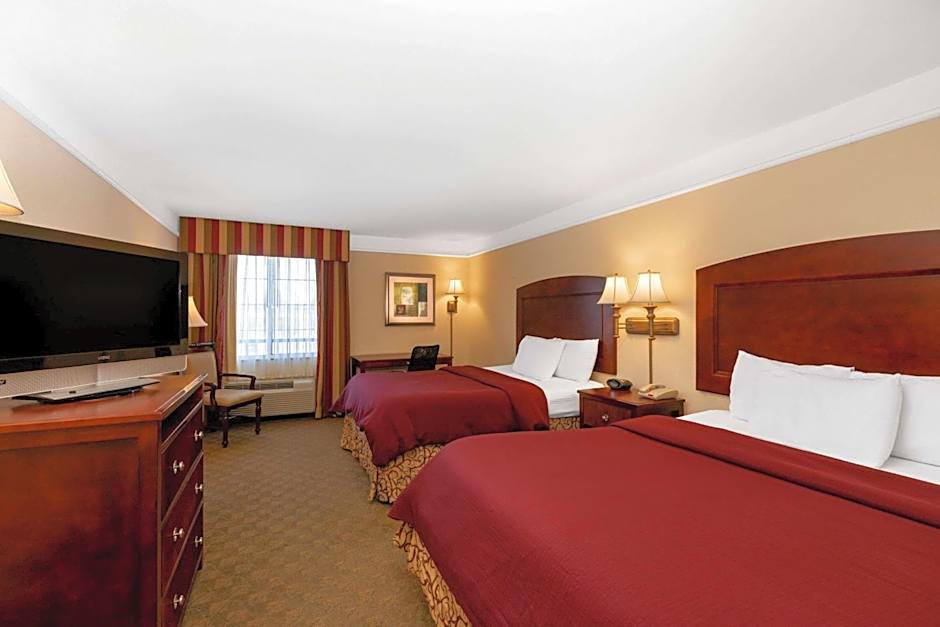 La Quinta Inn & Suites by Wyndham Dodge City