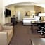 La Quinta Inn & Suites by Wyndham Houston New Caney