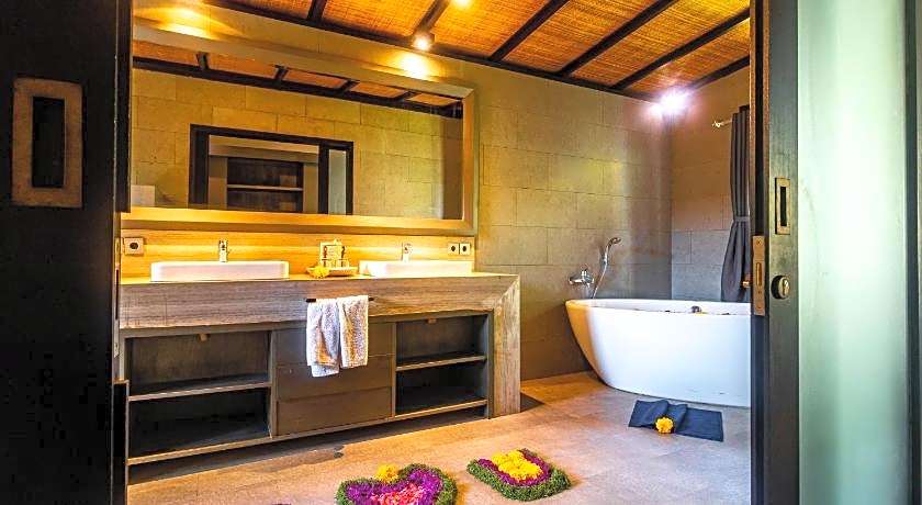 Surya Melasti Beach Villa by Sajiwa