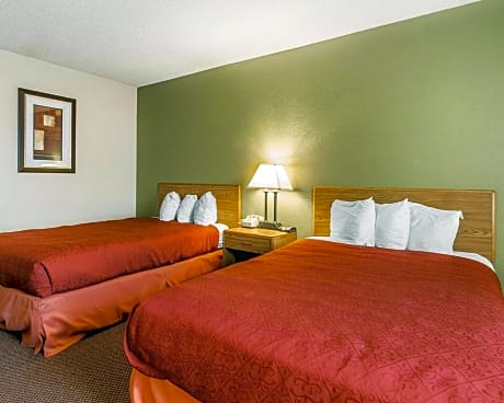 2 Double Beds, Nonsmoking, Accessible