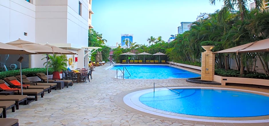 Sule Shangri-La, Yangon Hotel