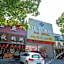 Boteng Hotel