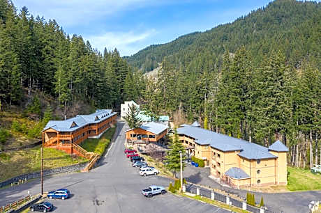 Carson Hot Springs Resort & Spa