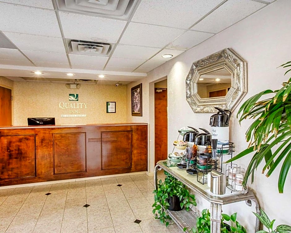 Quality Inn near Six Flags Douglasville