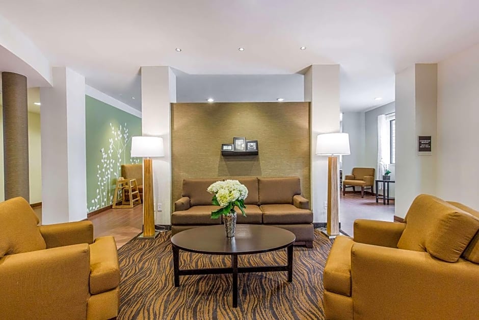 Sleep Inn Dallas Love Field-Medical District