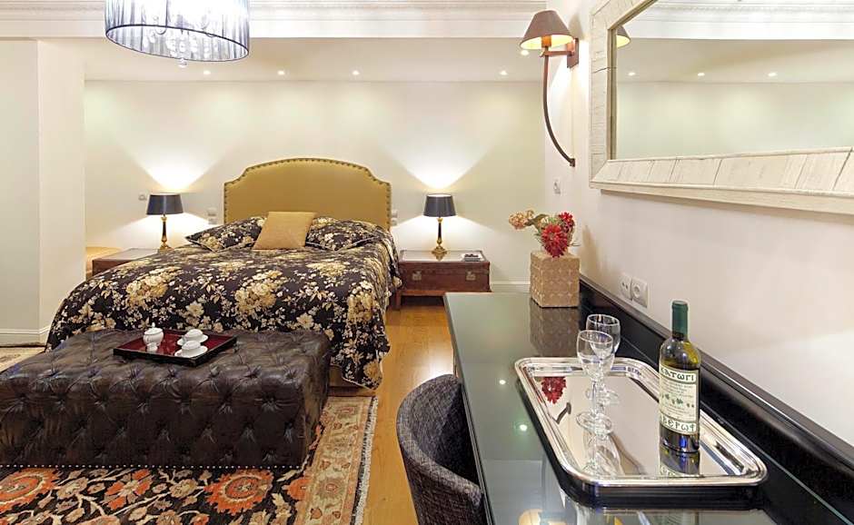 Zagori Suites Luxury Residences