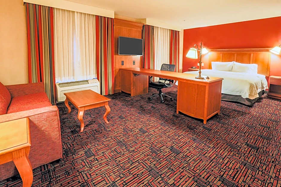 Hampton Inn By Hilton And Suites Tomball