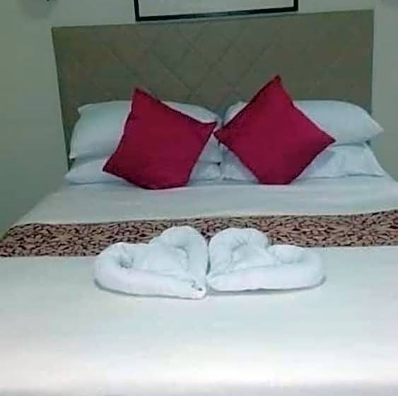 Aberrise Country Villa Pension Hotel