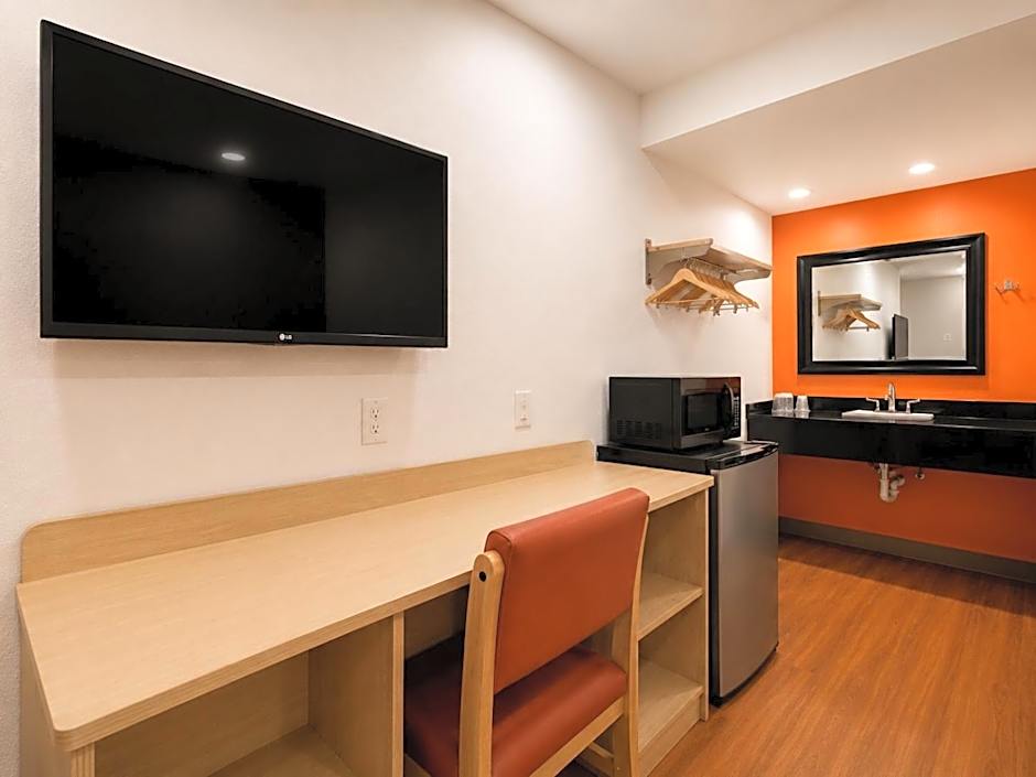 Value Stay Inn Lost Hills
