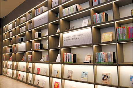 Hanting Hotel Tongren Pedestrian Street