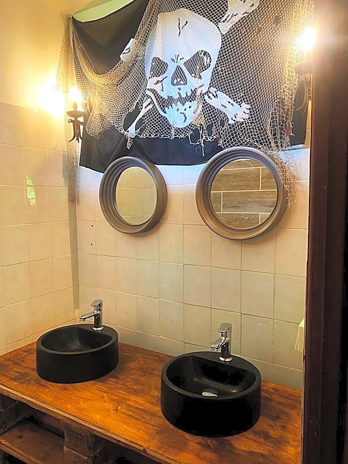 Auberge K-WAN Hostel - Proche Plages