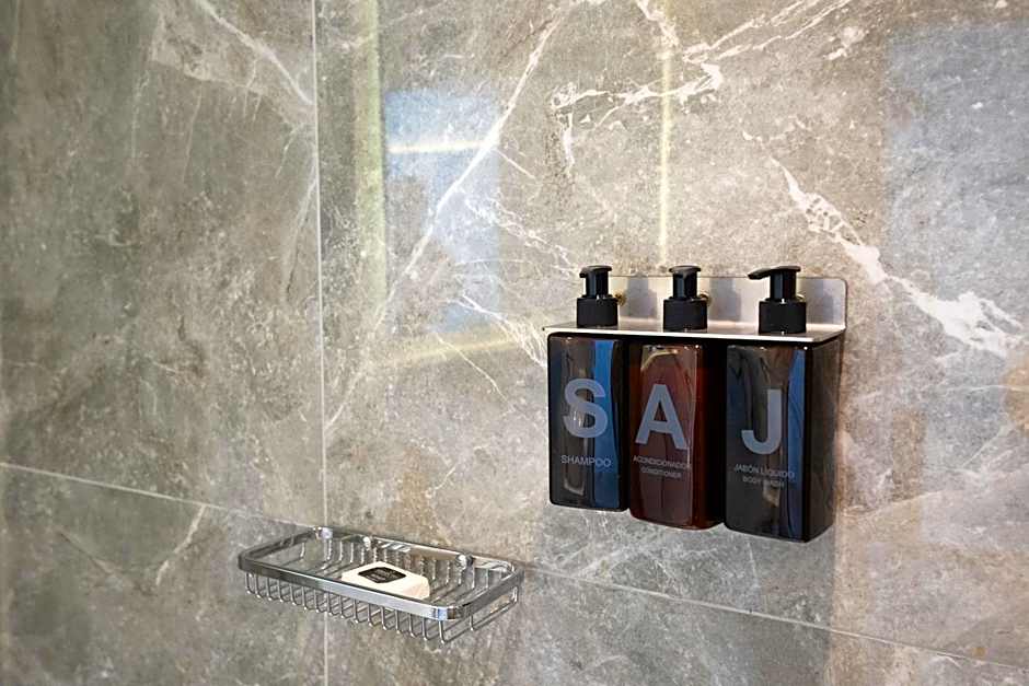 Vain Boutique Hotel