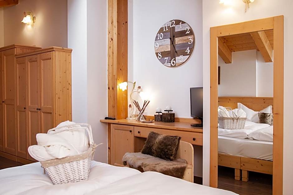 Hotel Chalet Giasenei