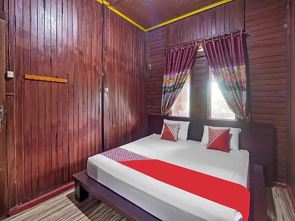 Hotel O Filadelfia Resto & Penginapan Near Benteng Moraya