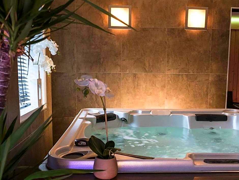 Moxy Annecy