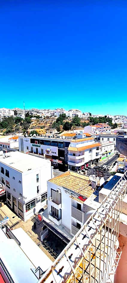 Albufeira Beach Hotel by Kavia