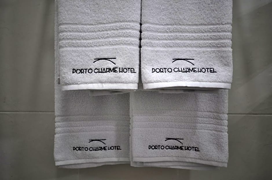 Porto Charming Hotel