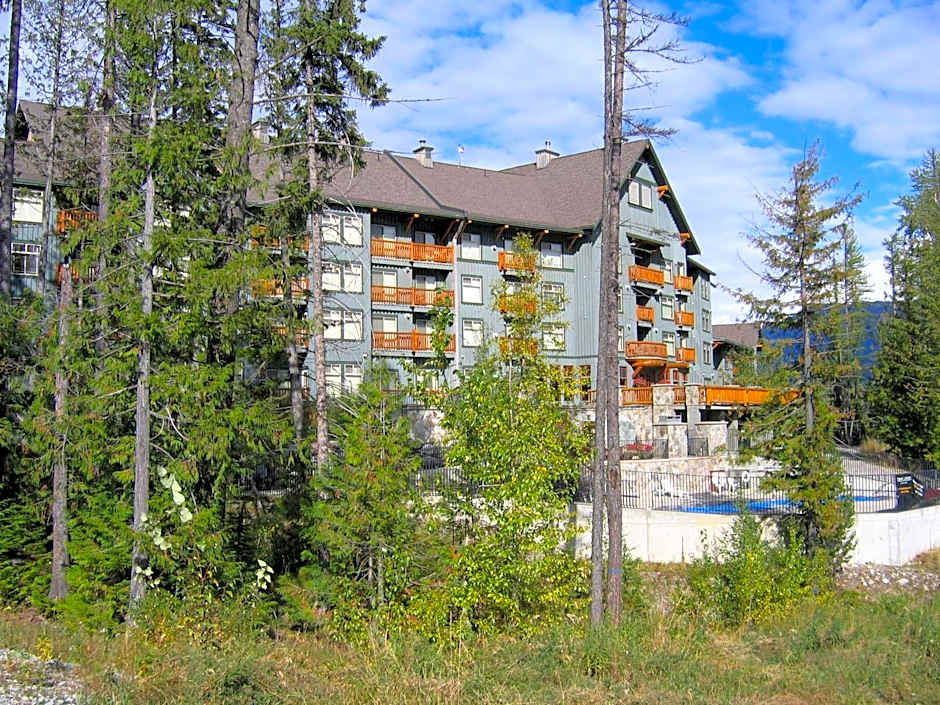 Snow Creek Lodge by Fernie Lodging Co