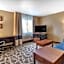 Comfort Inn Dyersville Near Field of Dreams