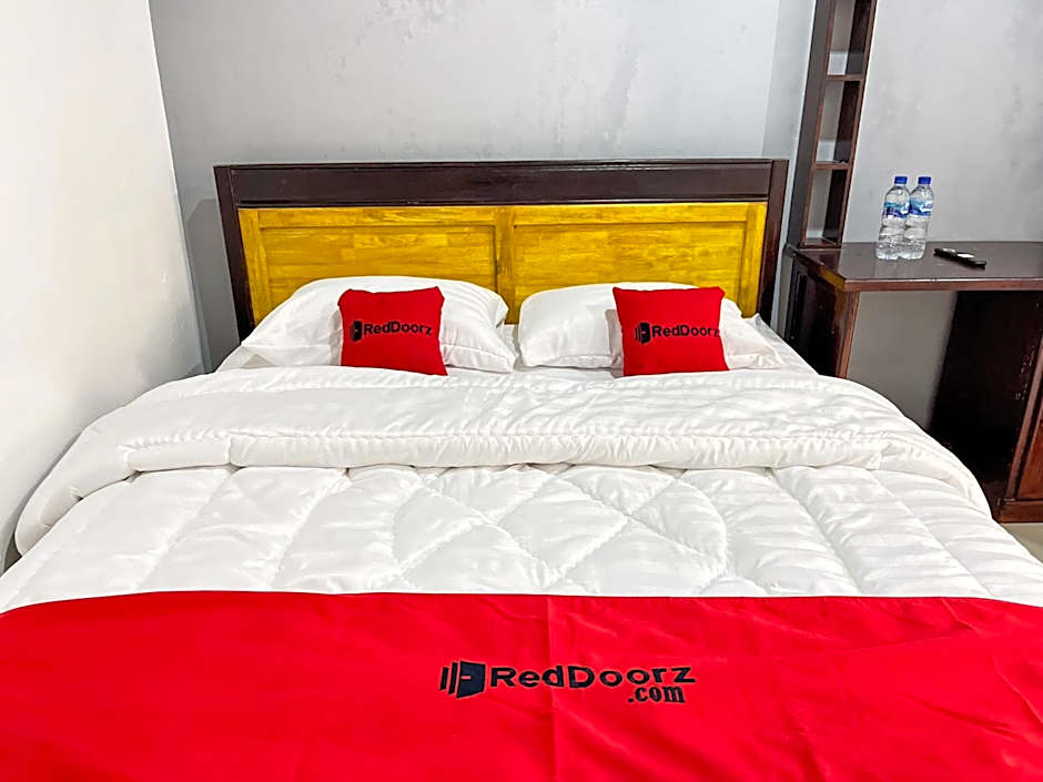 RedDoorz at Rose House Simpang Pemda Medan Selayan