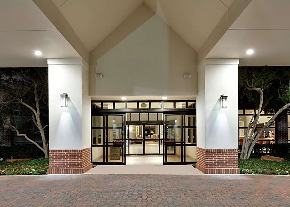 Holiday Inn Express Hotel & Suites - Irving Convention Center - Las Colinas By IHG