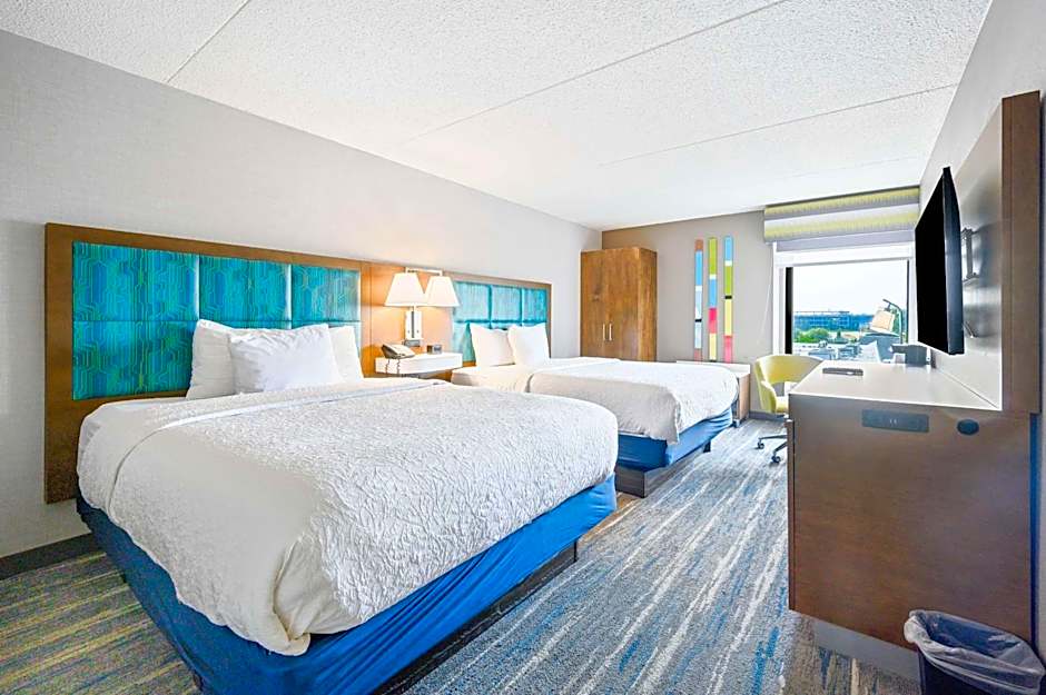 Hampton Inn By Hilton St. Louis/Westport