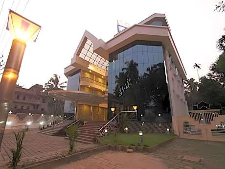 Kanoos Residency