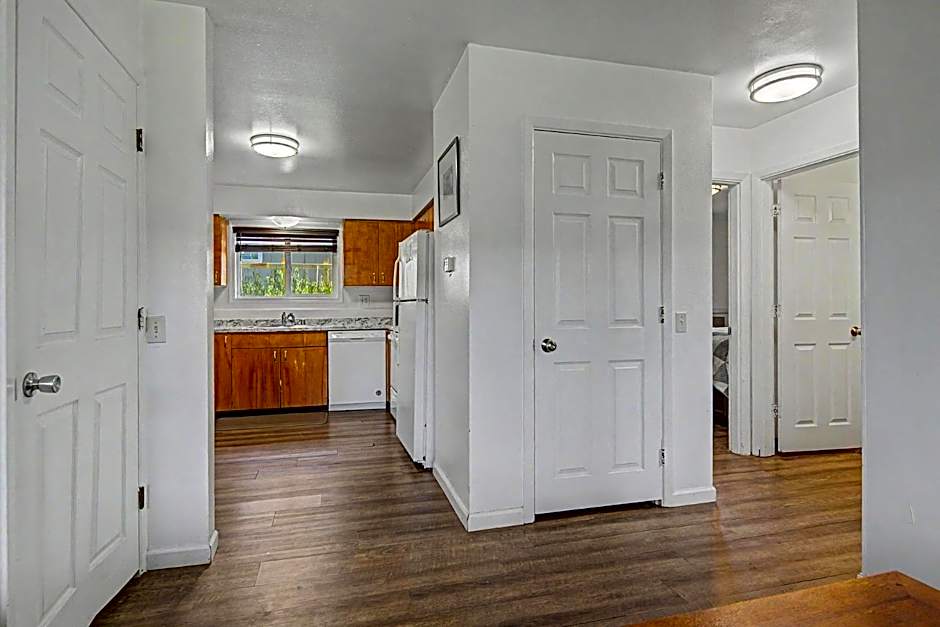410 e45th 2 bedroom apartment