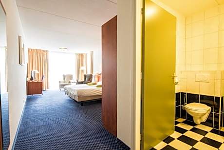 Large Single Room