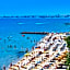 Iris Beach Hotel