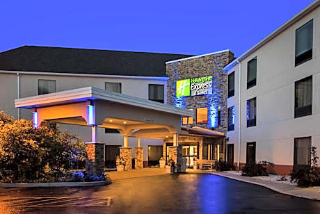 Holiday Inn Express Great Barrington By IHG