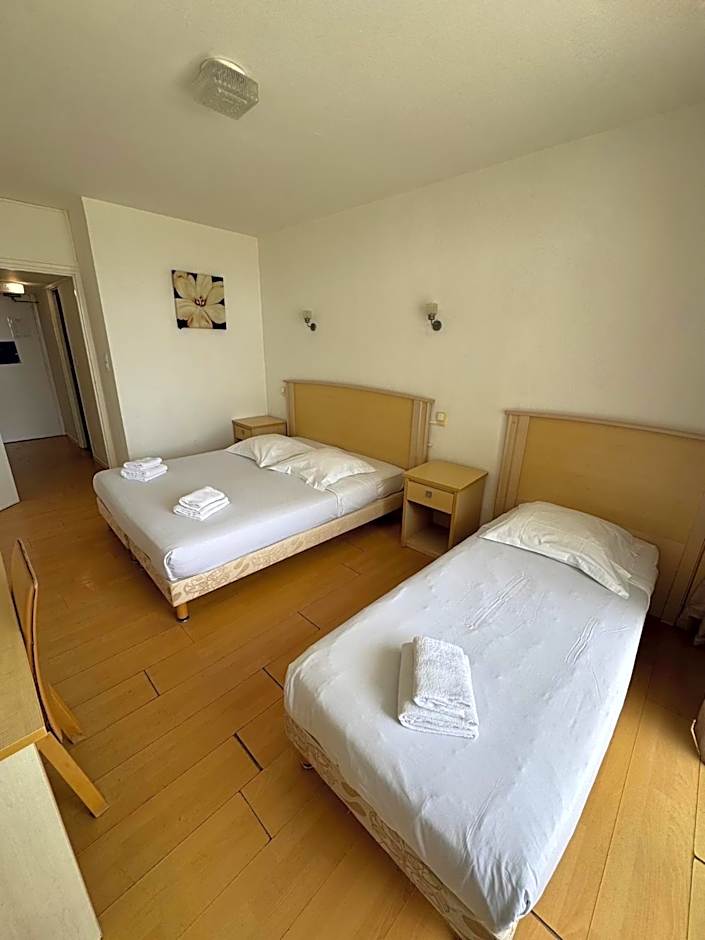 Hotel Ariana