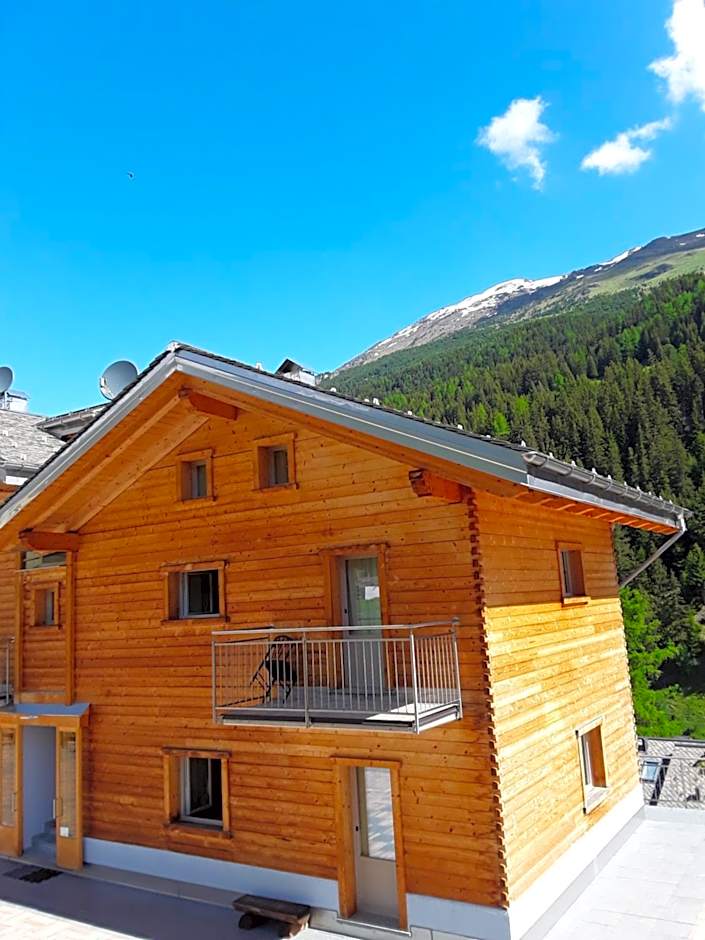 Hotel Meublè Adler - Rooms & Mountain Apartments