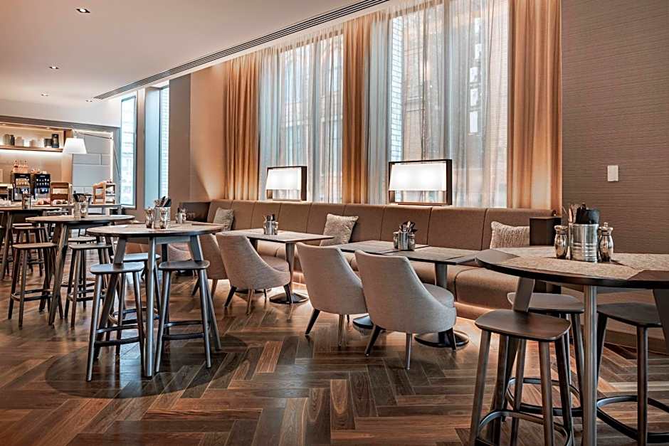 AC Hotel by Marriott Manchester City Centre