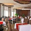 Ramada by Wyndham Gangtok Hotel & Casino Golden