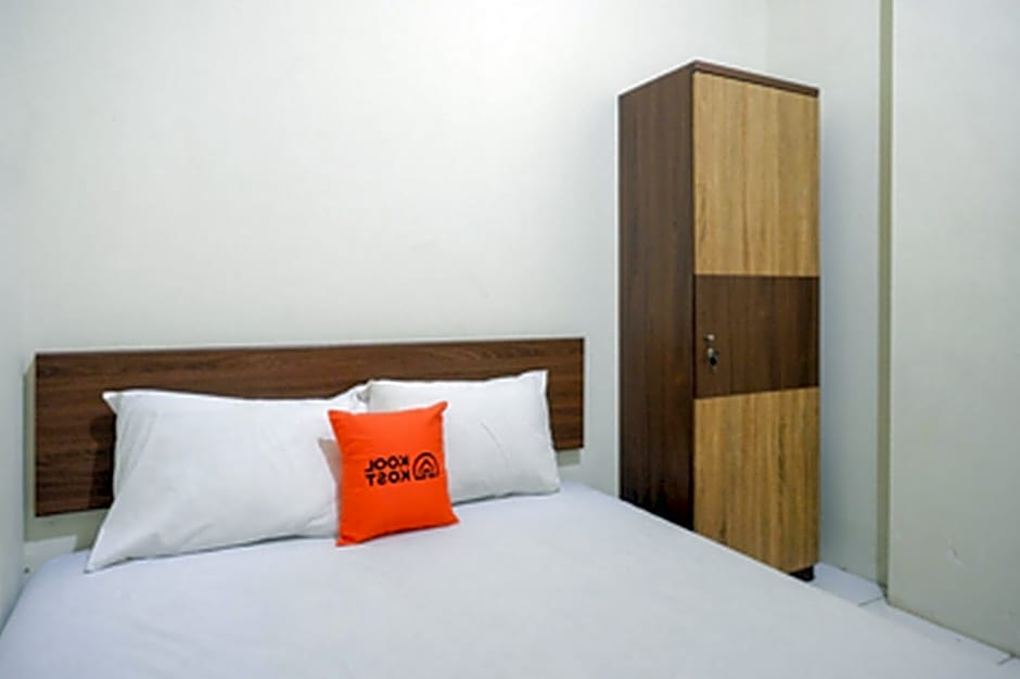 KoolKost at Jl Unta Pandeyan Lamper Semarang - Minimum Stay 30 night