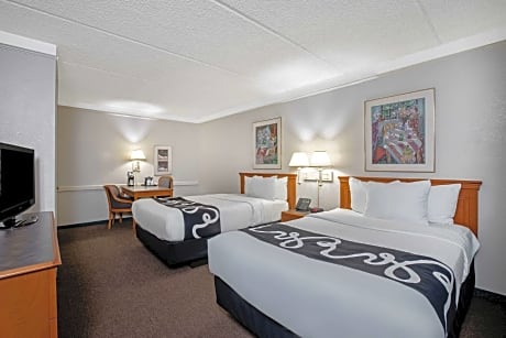 2 Double Beds, Mobility/Hearing Impaired Accessible Room, Non-Smoking