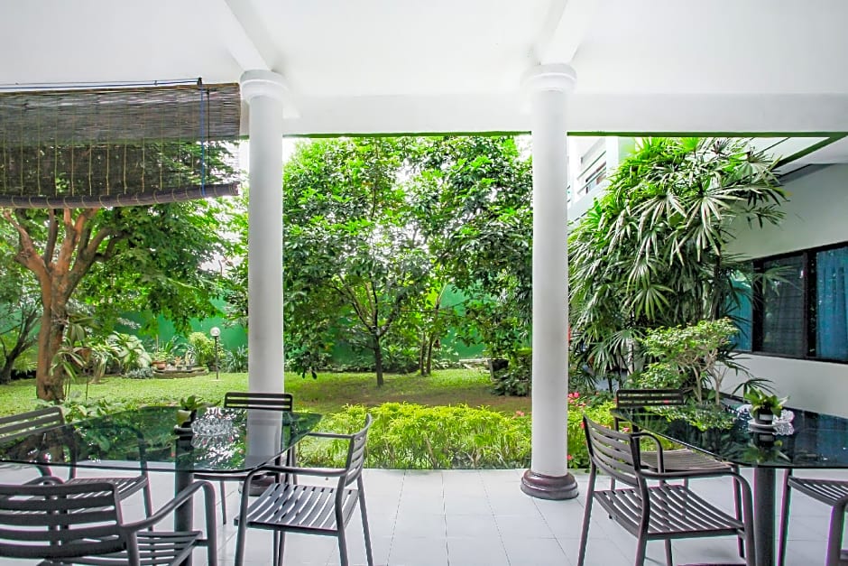 OYO Life 90091 Wisma Pakuan Syariah