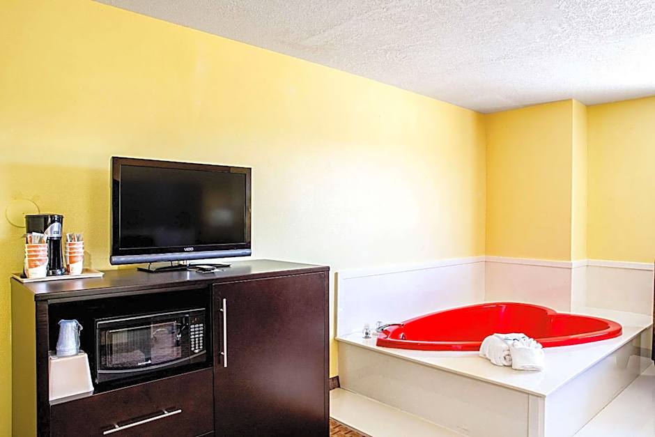 Rodeway Inn & Suites Monticello