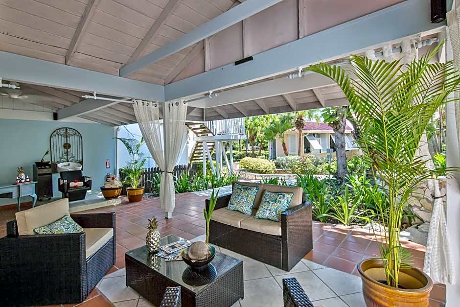 Pineapple Beach Club - All Inclusive - Adults Only