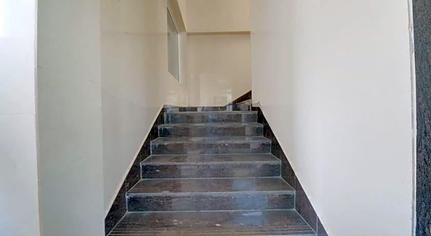 Capital O Sri Sai Grand Inn