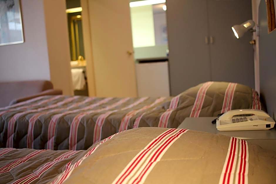 Beaumaris Bay Motel