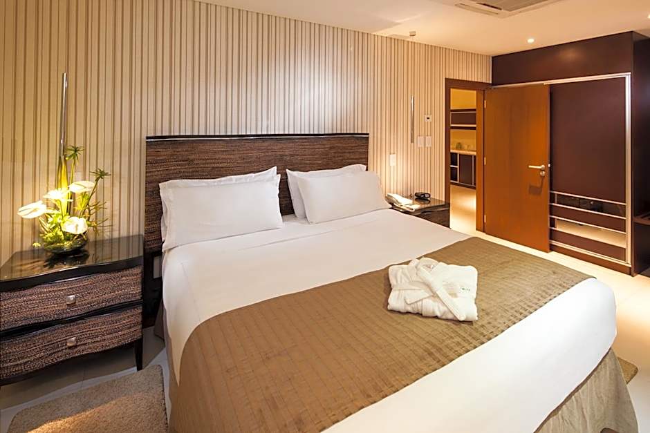 Hotel Camino Real