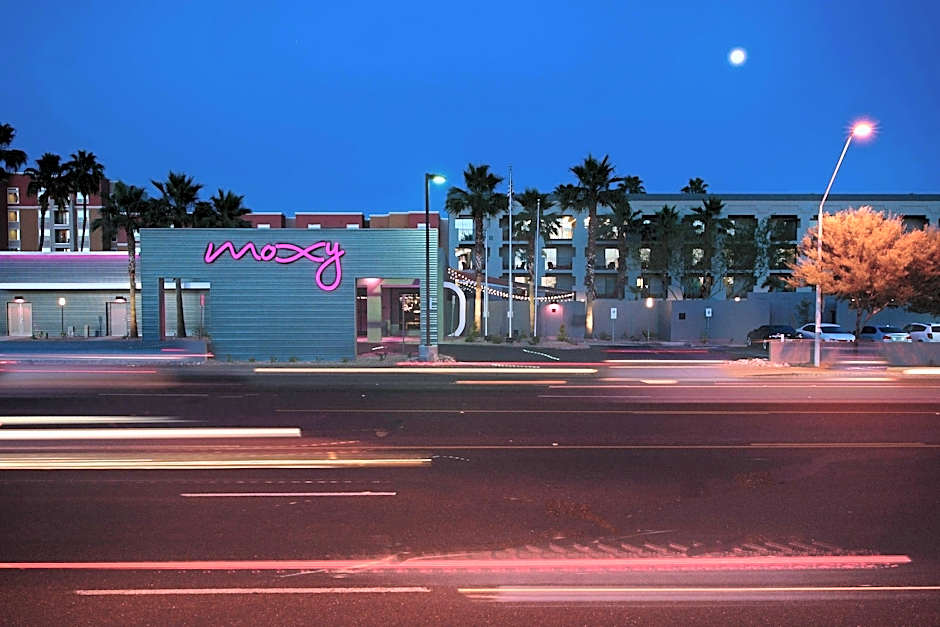 Moxy by Marriott Phoenix Tempe/ASU Area