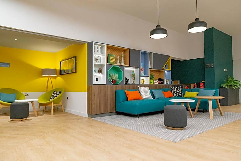 Holiday Inn Newport By IHG