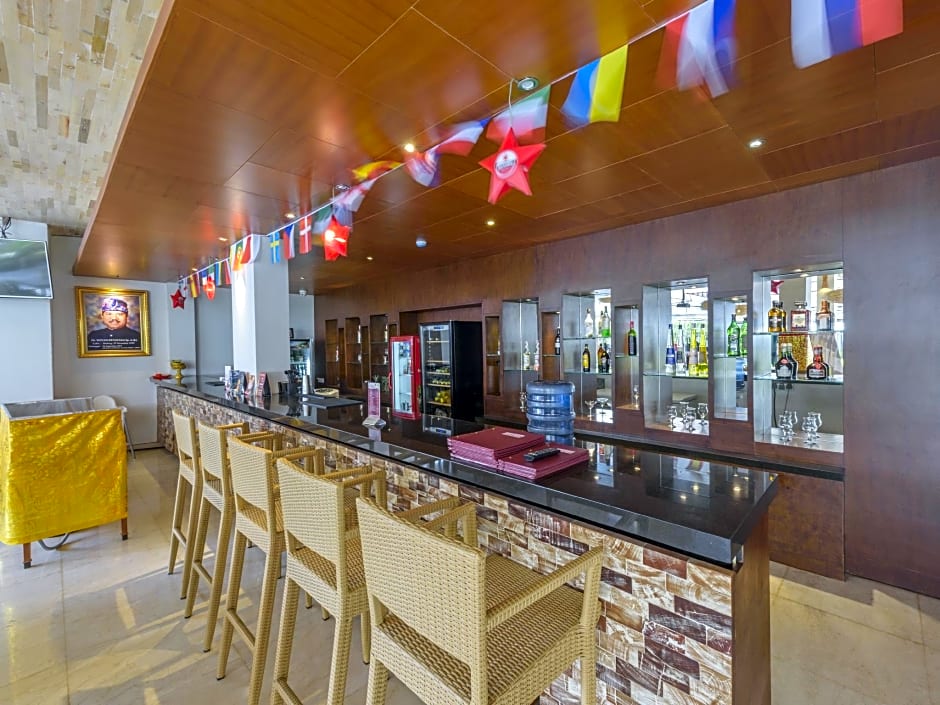 Grand La Walon Hotel