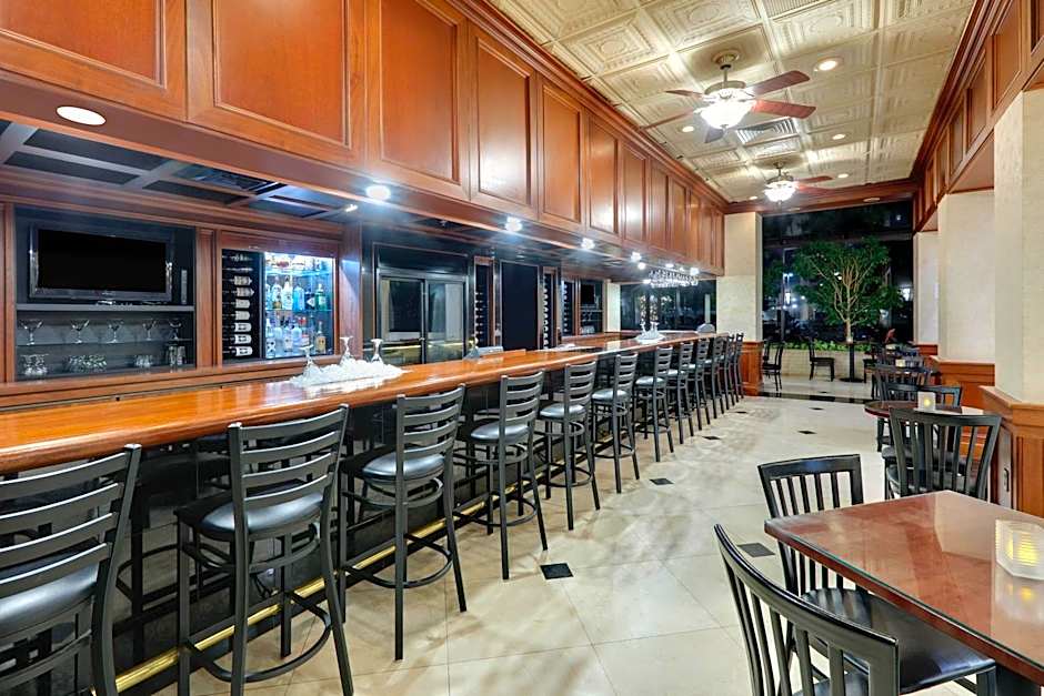 Wyndham Riverfront Little Rock