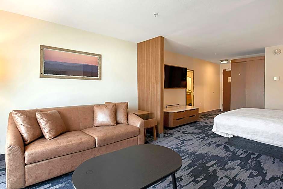 Fairfield Inn & Suites by Marriott Duluth Waterfront